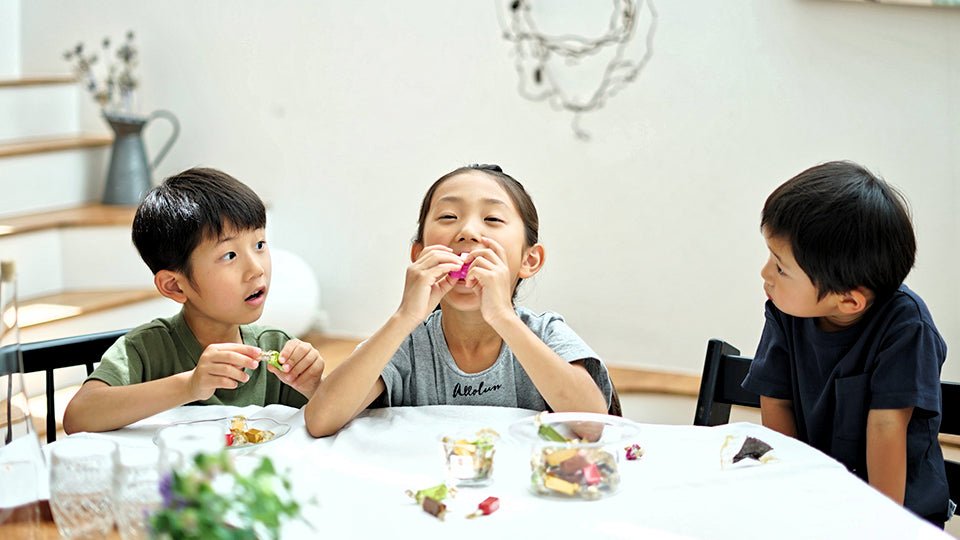 Vol.01「子どもたちにとっては大事件！？ 10種類からどれ選ぼう？」 - ショコラ・ダ・ファミリア - Chocolate de Familia