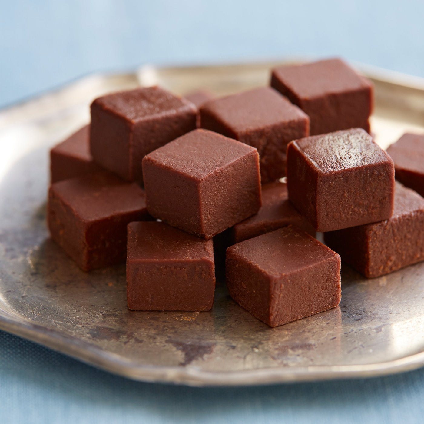 CHOCOLAT DOUX — 体温でとろける口どけ